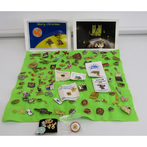 Job lot of assorted badges and pin badges.