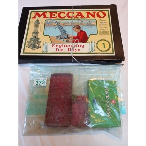 373 - Vintage Meccano set  see photos (Rare )