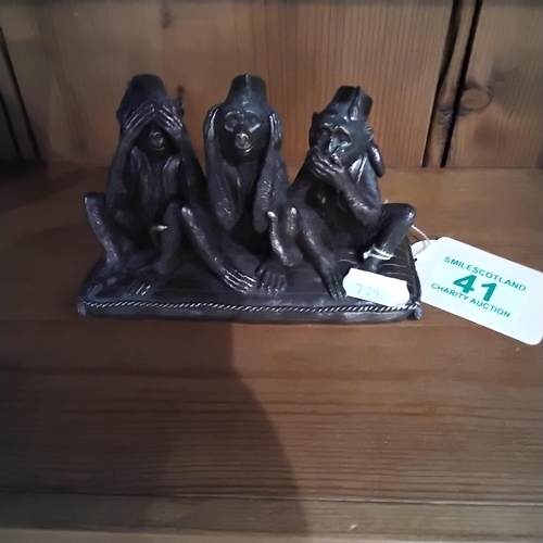 41 - See no evil, speak no evil, hear no evil monkeys, cold bronze ornament