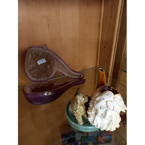 96 - Meerschaum bearded man pipe with case Wade pipe stand