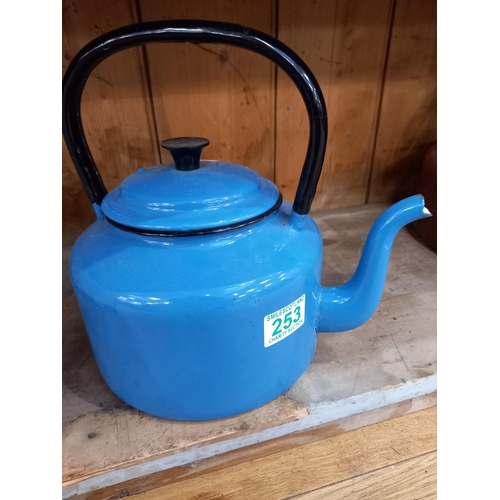 253 - 2x large enamel kettles