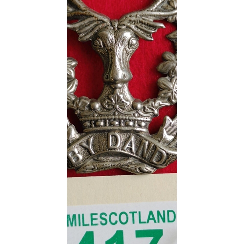 417 - Gordon highlanders vintage BYDAND cap Badge.