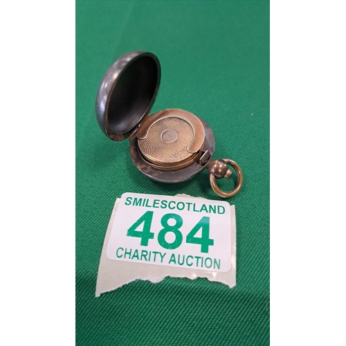 484 - An absolute charming sovereign holder for a Prince Albert Chain etc