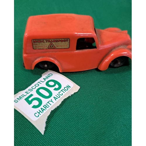 509 - 2 vintage Tri-ang model cars , both wind up (wynd) see photos