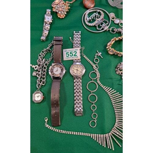 552 - A selection of Jewellery and watches from a deceased estate