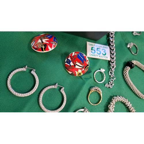 553 - A selection of Jewellery from a deceased estate