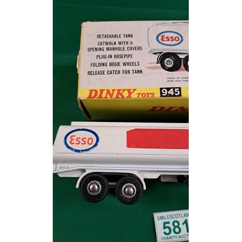 581 - Dinky toys 945 A.E.C. Fuel Tanker esso in original box