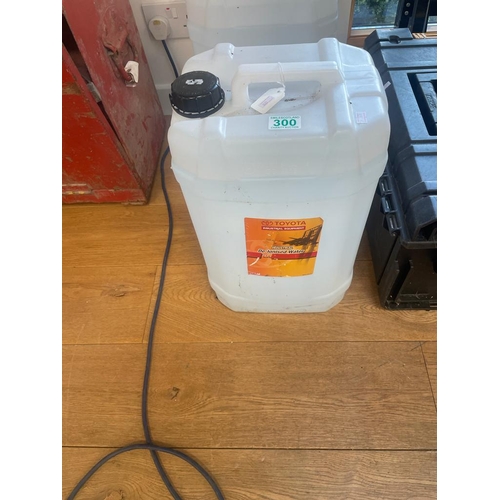 300 - 25 litre de-ionised water