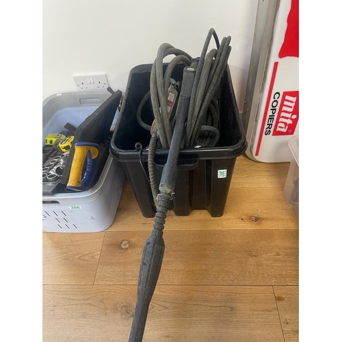 307 - Lamp, hazard light, pressure washer lance, tyre pressure gauge