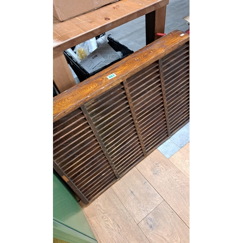 483 - Pigeon stacking paper racks