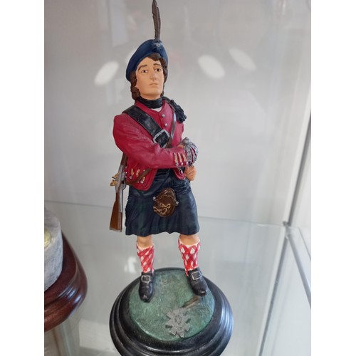 166 - Resin Scottish soldier and Border Fine Arts 'The Langholm Cornet'  (Handmade in Scotland)