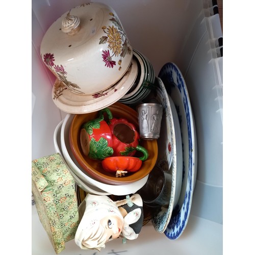 329 - 2x box lot of odds and old stoneware flagon jar