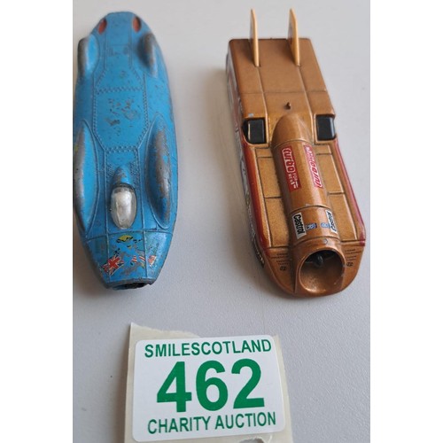 462 - A SELECTION OF TOY CAR MODELS FOR LAND SPEED ETC INCLUDING CORGI TOY 153 CAMPBELL BLUEBIRD