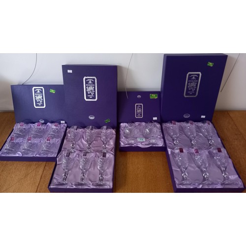 75 - Vintage unused Edinburgh crystal 6x whisky tumblers, 6x white wine glasses, 6x red wine glasses, 2x ... 