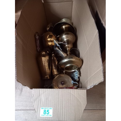 85 - Box of brassware