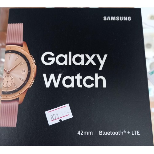 121 - New unused Samsung Galaxy watch in original box, 4G 42mm Rose Gold Colour