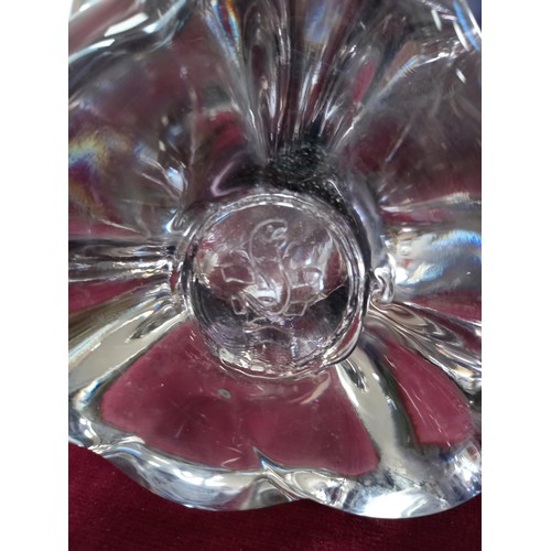 126 - Strathearn vintage glass lamp in lovely condition for its age