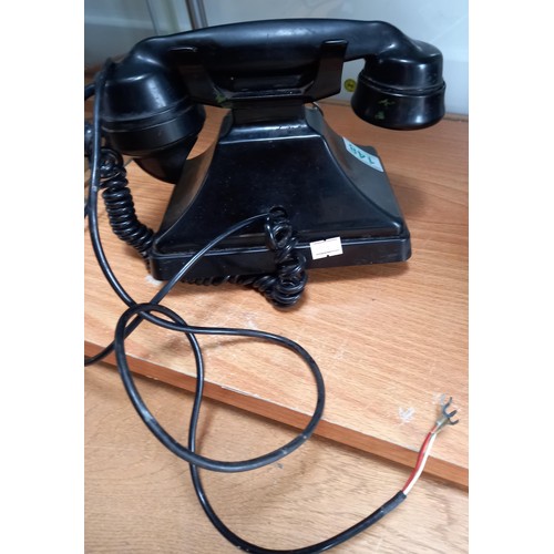 148 - Vintage 1920's telephone with address bar