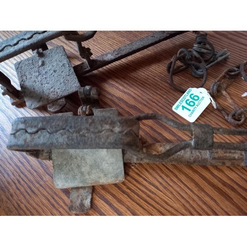 166 - A pair of vintage gin traps (display Only)