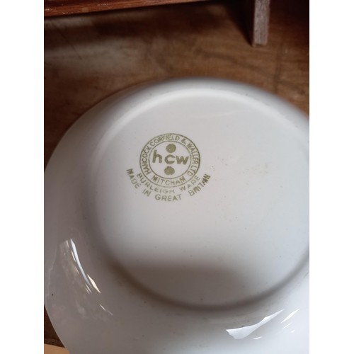 232 - Spittoon, small book holder, vintage Shell advertising dish