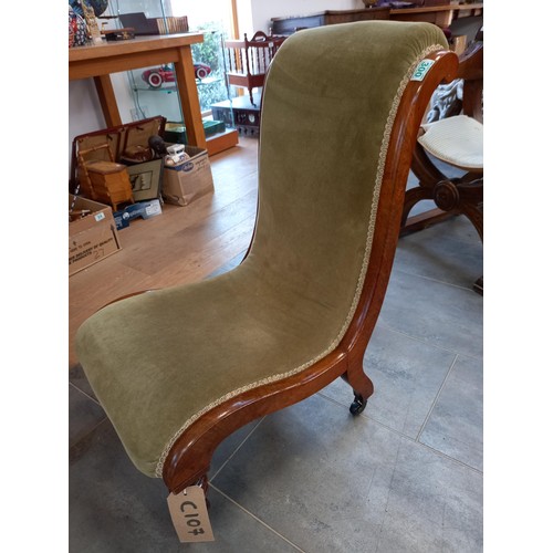 300 - Nursing or slipper chair, lovely condition