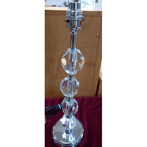 384 - 4 x modern glass lamps