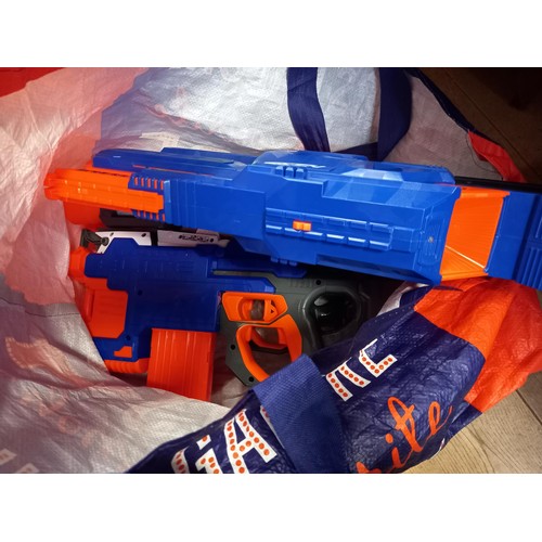 391 - 3 Nerf guns