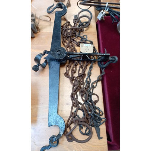 404 - Vintage weighing bars with chains