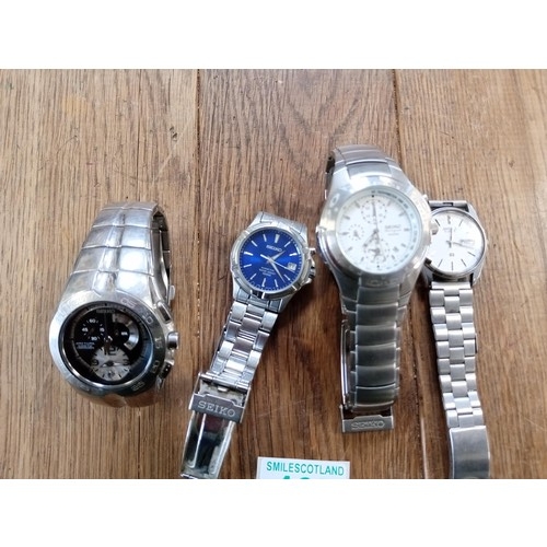 465 - A selection of watches from a deceased estate.  No provenance.