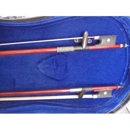 538 - Violin, The Stentor, includes 2x bows in hard case.
60cm long .