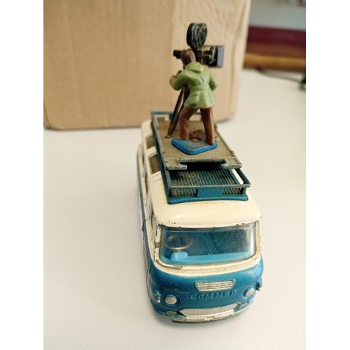 552 - Commer bus 2500 series with camera man on roof 'Samuelson Film Service Limited' Corgi Toy