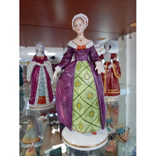 123 - Henry VIII and 6 wives by Sitzendorf figurines