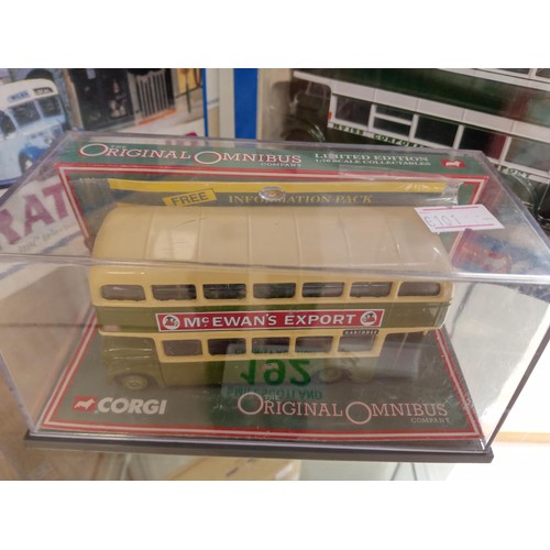 192 - 3 x corgi buses