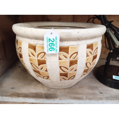 266 - 3 Matching Plant Pots