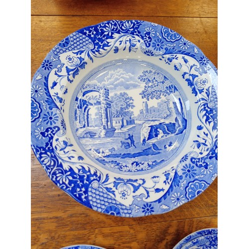 341 - Large collection of Spode dinnerware all featuring the same pattern, Spode deign c1816c