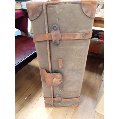 354 - Travelling case with leather straps