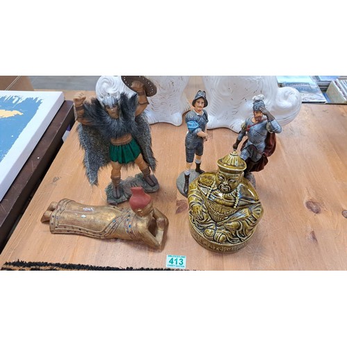 413 - 5 x figurines