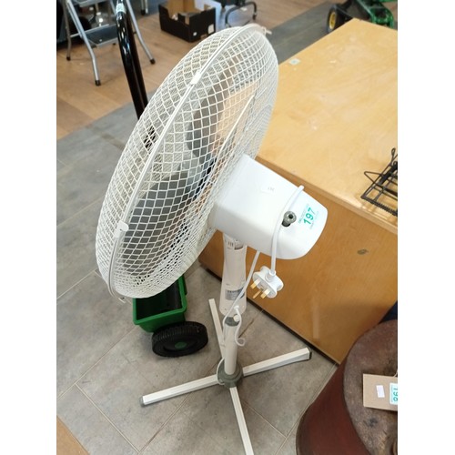 197 - Electric fan on stand