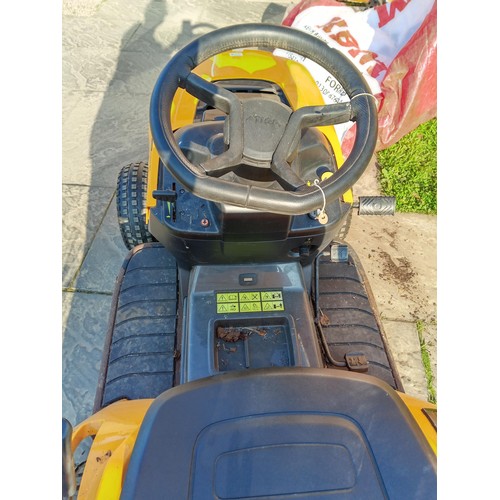 279 - Stiga Estate 3084H ride-on lawn mower, recently serviced