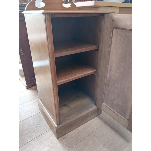 15 - 2 x Pot Stand Cabinets