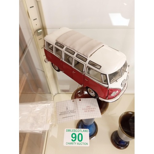 90 - Franklin Mint 1962 Volkswagen Micro Bus