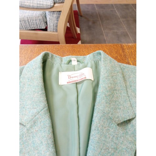 303 - ladies dress jacket and kilt, size 16