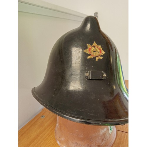 412 - Vintage Fire Service Gloucestershire Helmet