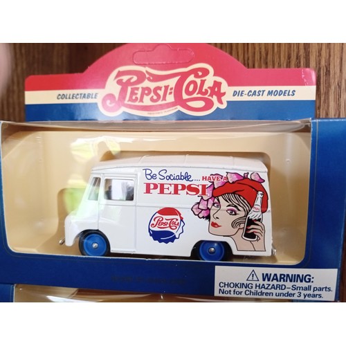 427 - 4 x Pepsi Cola 4 x 7Up Diecast Models