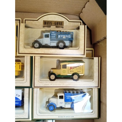 318 - 2 boxes of model vehicles