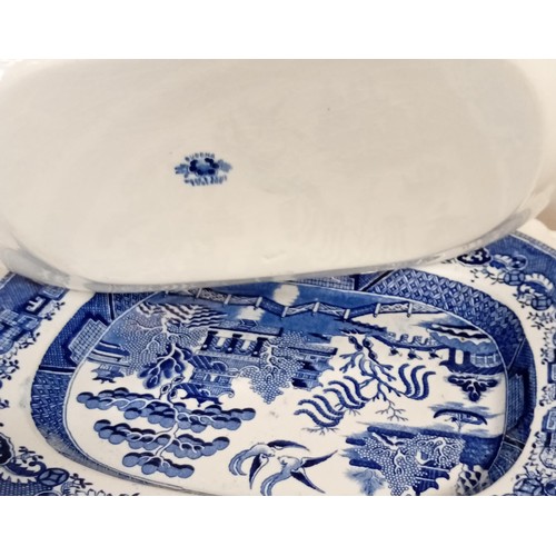 93 - Selection of blue and white platters etc