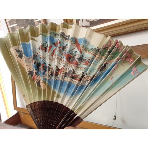 250 - Vintage fans