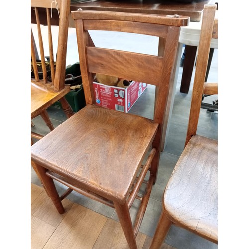 301 - Cake stand and 2 wooden chairs