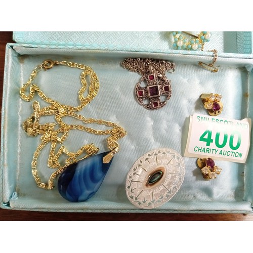 400 - A selection of costume jewellery that are in 2 original H Samuel Jewellery boxes