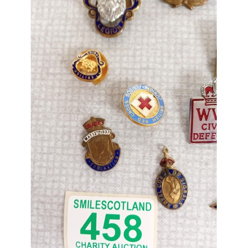 458 - Selection of vintage badges mainly enamel